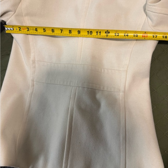 J. Crew Women's Warm 100% Wool Classic Collared Peacoat Cream Size Small - Picture 6 of 6